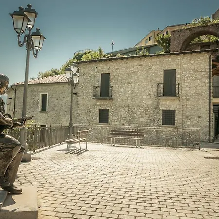 Della Gioventu Massimo Troisi Vandrerhjem